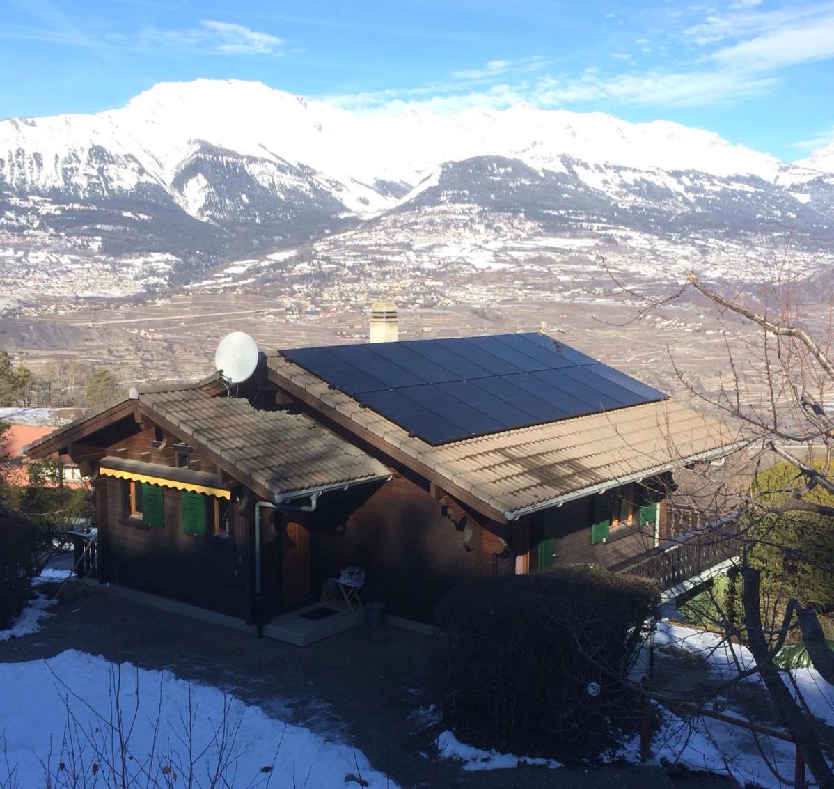 Installation de panneaux solaires sur un chalet de montagne, une étude de cas