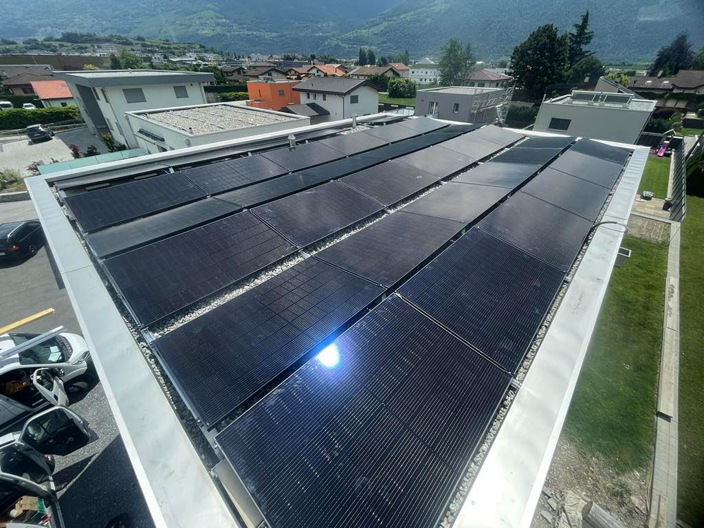 Installation solaire photovoltaïque à Vétroz